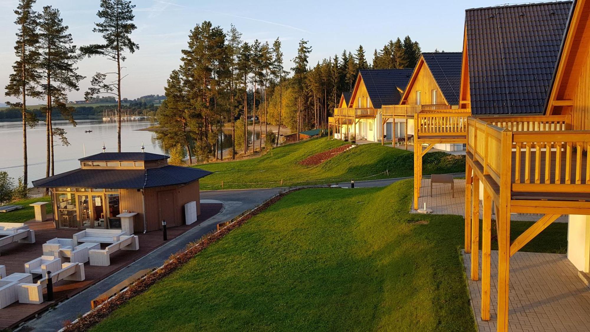 Lakeside Village - Vetrnik Frymburk Exterior foto